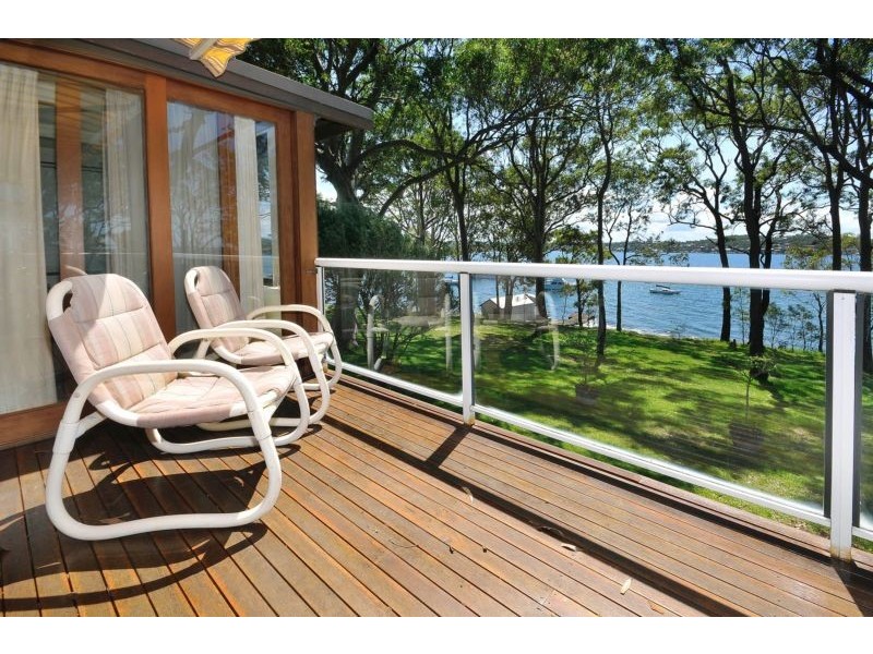 211 Watkins Road, Wangi Wangi NSW 2267