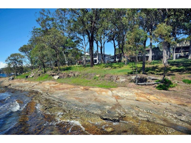 211 Watkins Road, Wangi Wangi NSW 2267