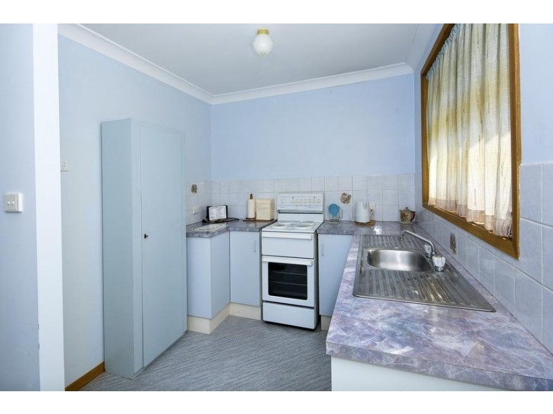 5 Denman Way, Booragul NSW 2284