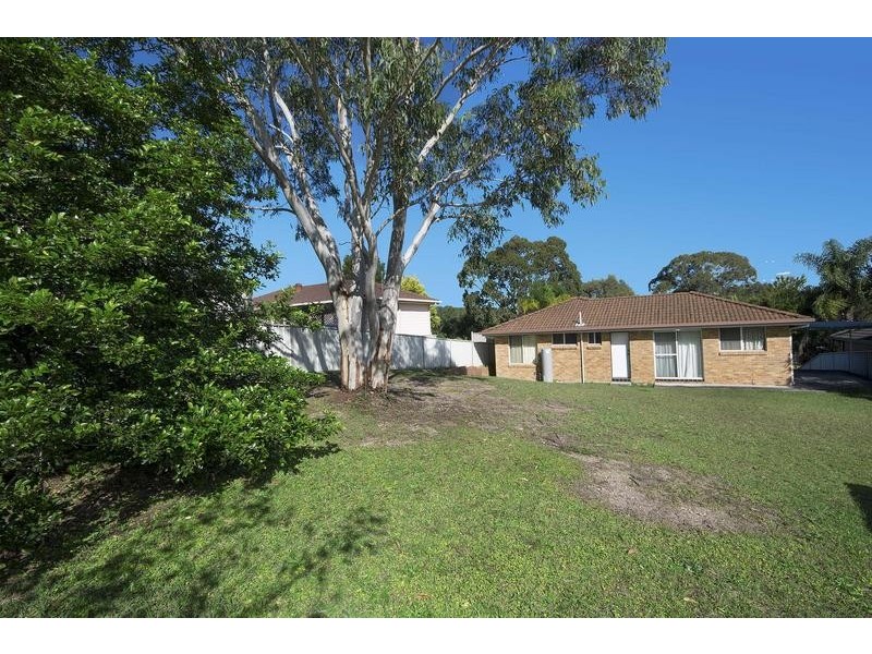 5 Denman Way, Booragul NSW 2284