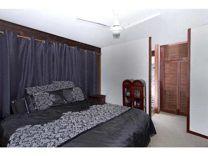 4 The Quarterdeck, Carey Bay NSW 2283