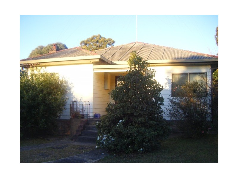 68 Anzac PARADE, Toronto NSW 2283