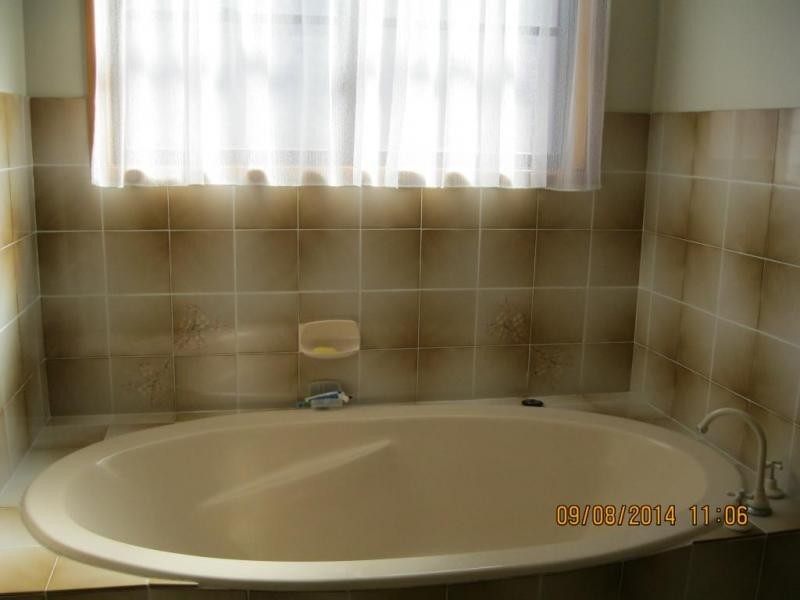 4 Welwyn Close, Buttaba NSW 2283