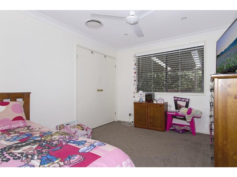 7 Tallarook Close, Toronto NSW 2283