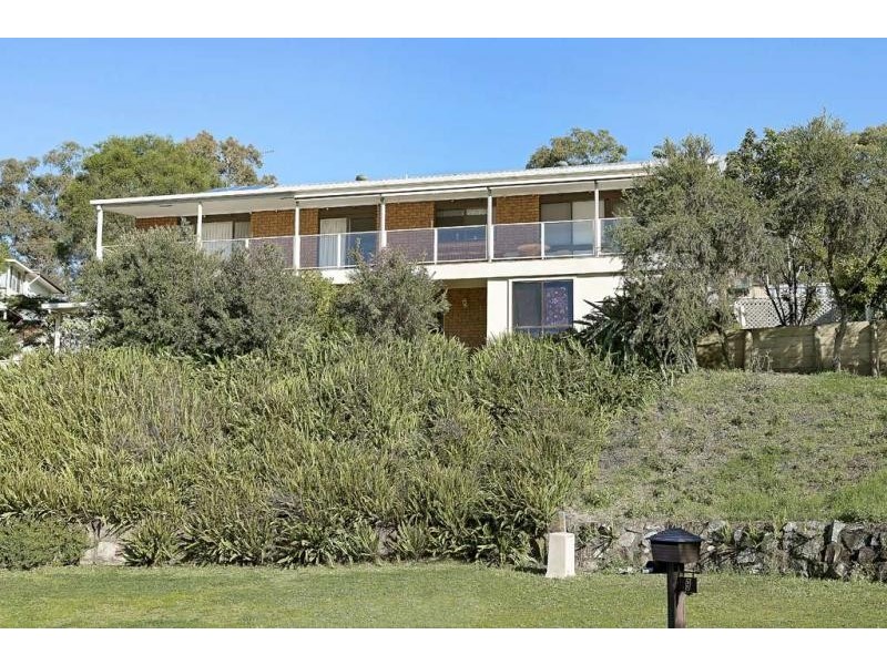 7 Tallarook Close, Toronto NSW 2283
