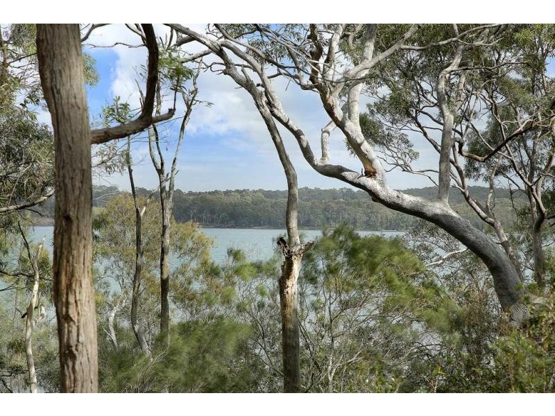 14 Eucalypt Close, Wangi Wangi NSW 2267