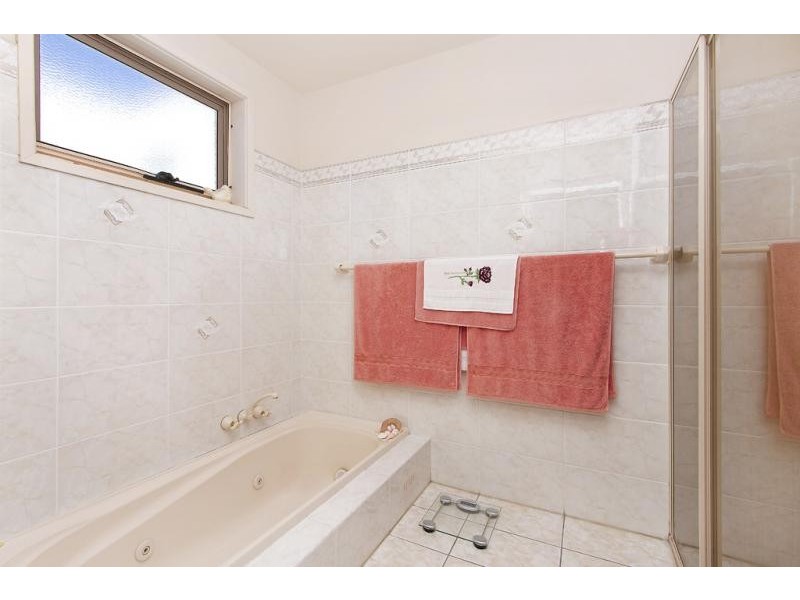 35 Excelsior Parade, Carey Bay NSW 2283