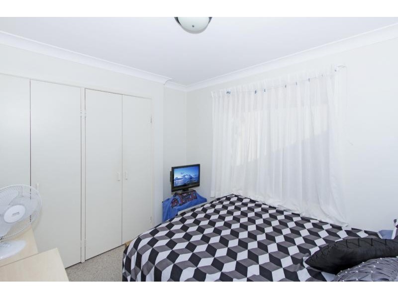 2/18 Thorne Street, Toronto NSW 2283