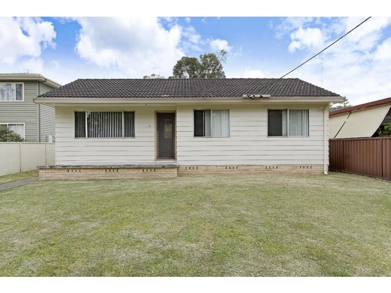 14 Blundell Parade, Toronto NSW 2283