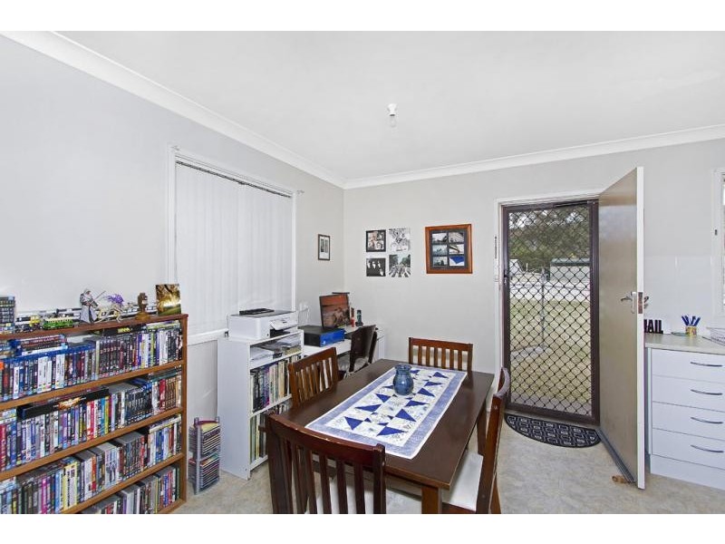 14 Blundell Parade, Toronto NSW 2283