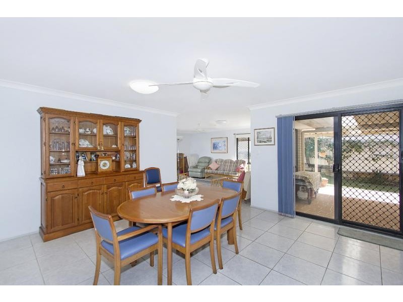 165 The Ridgeway, Bolton Point NSW 2283
