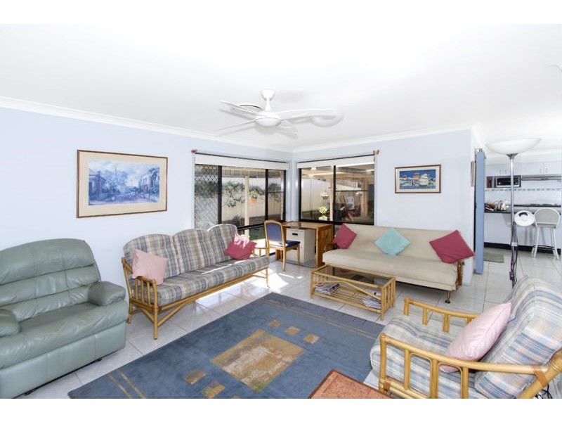 165 The Ridgeway, Bolton Point NSW 2283