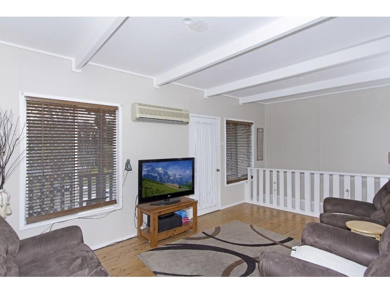 8 Sydney Road, Dora Creek NSW 2264