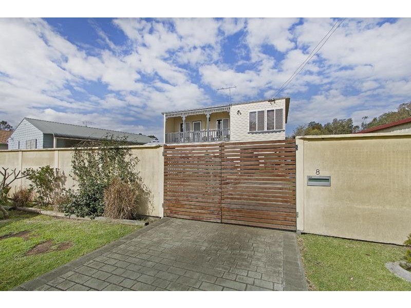 8 Sydney Road, Dora Creek NSW 2264