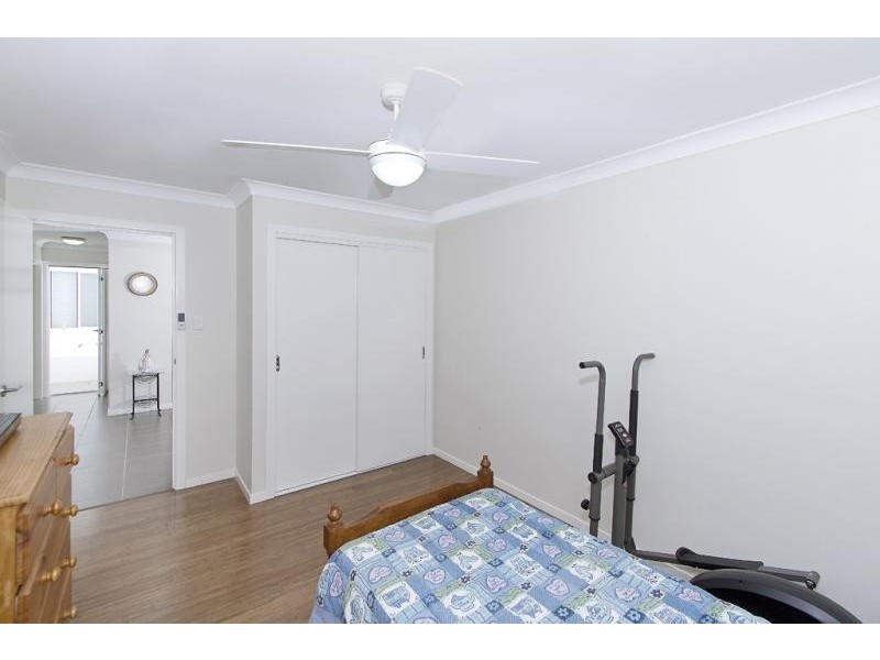 8 Bluerock Close, Fennell Bay NSW 2283