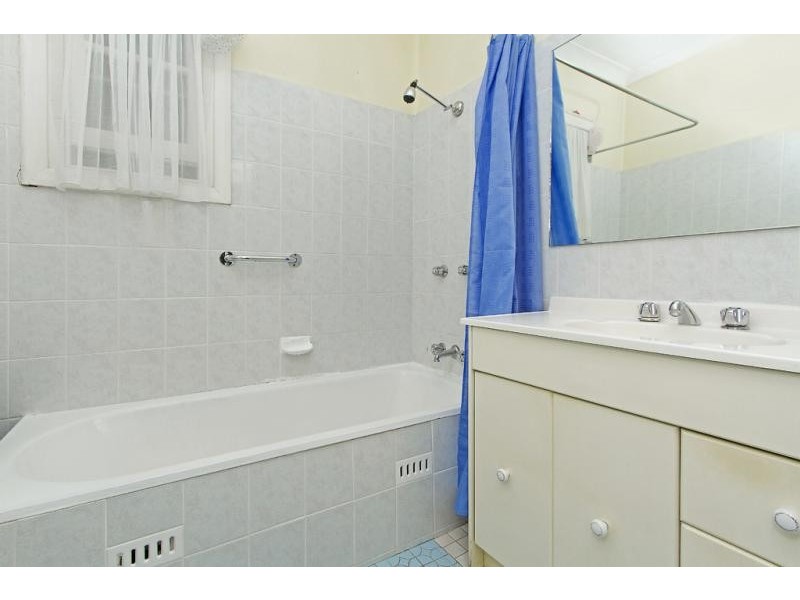 26 Prince Street, Fennell Bay NSW 2283