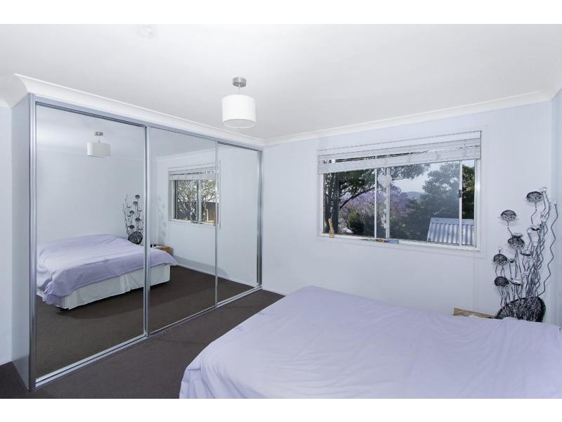 221 Excelsior Parade, Toronto NSW 2283