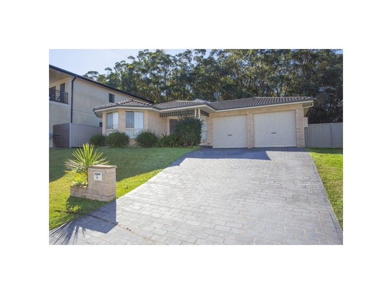 9 Lakeshore Close, Kilaben Bay NSW 2283