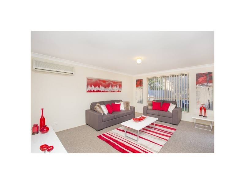 9 Lakeshore Close, Kilaben Bay NSW 2283