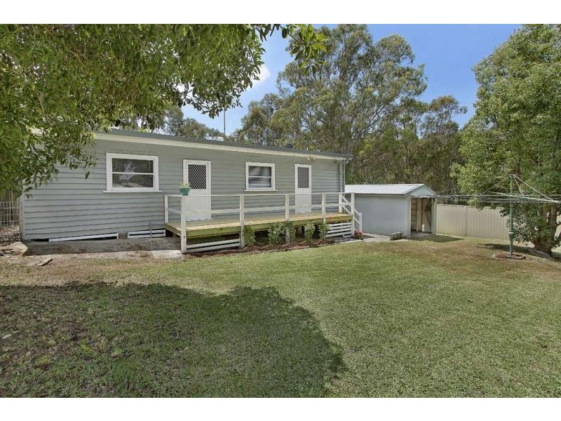 4 Teralba Street, Fassifern NSW 2283