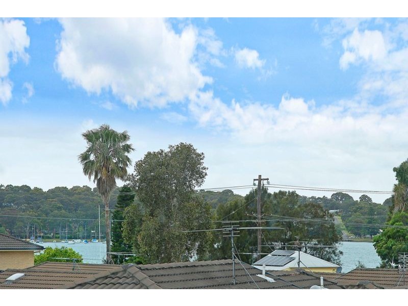 26 Prince Street, Fennell Bay NSW 2283