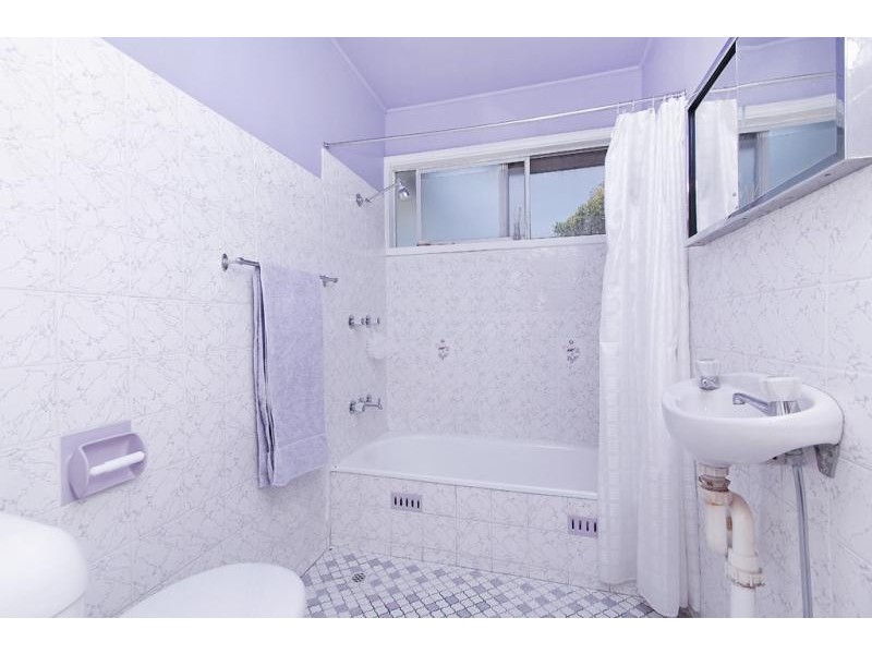 56 Railway Parade North, Blackalls Park NSW 2283