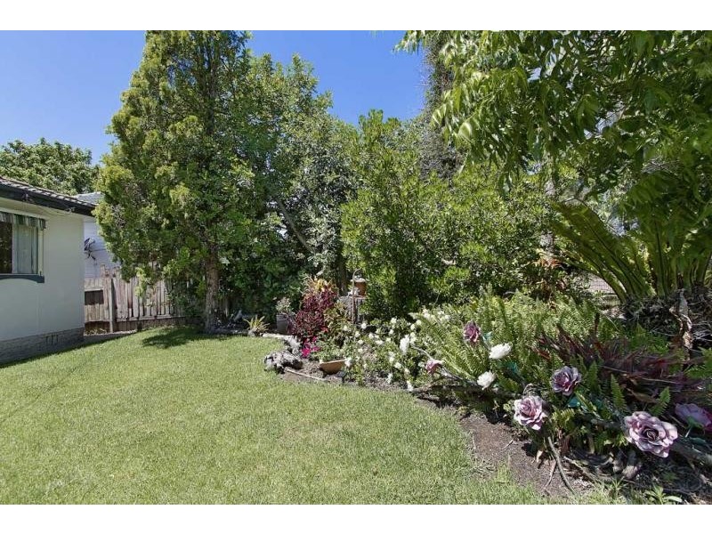 56 Railway Parade North, Blackalls Park NSW 2283