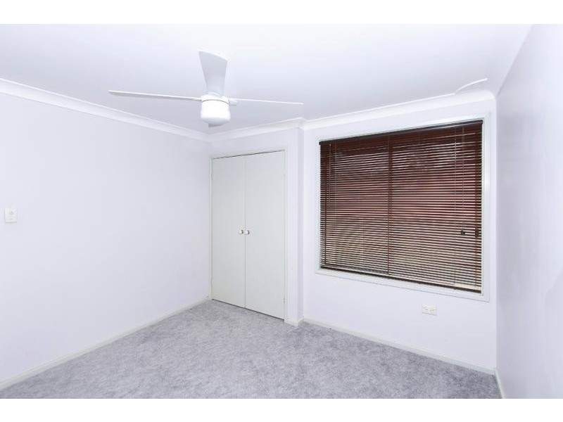 11 Columbia Close, Woodrising NSW 2284