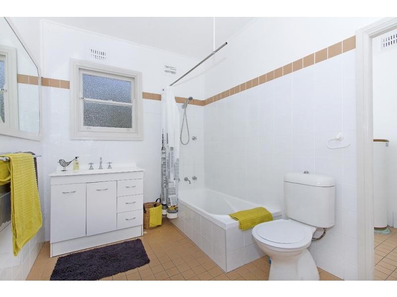 4 Teralba Street, Fassifern NSW 2283