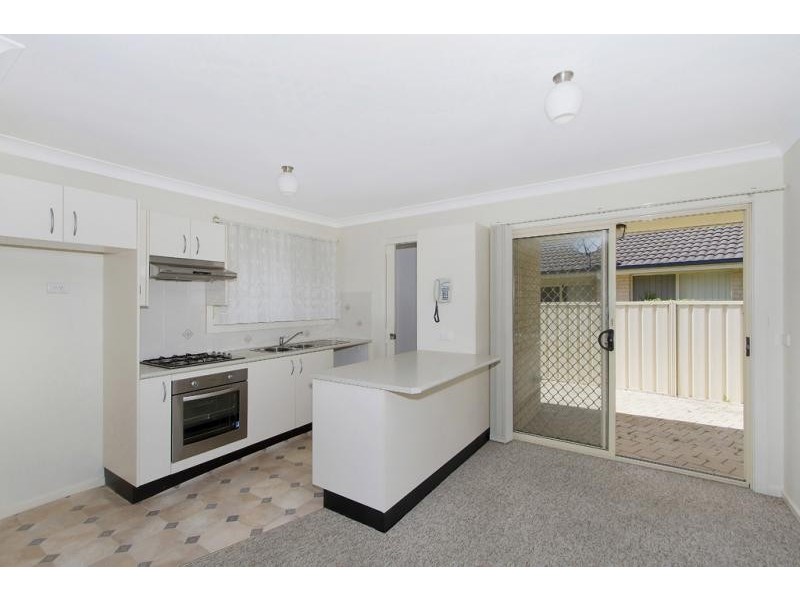 17/305 Main Road, Fennell Bay NSW 2283