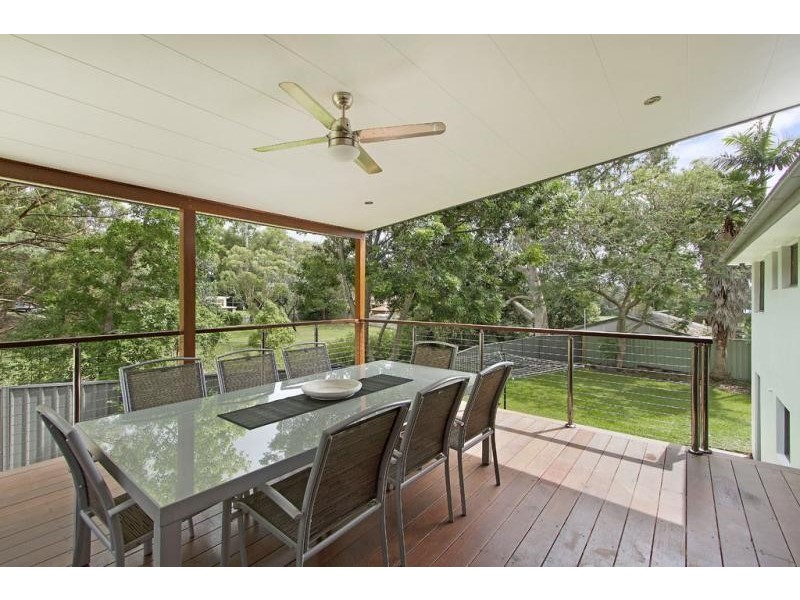 12 Wyera Crescent, Carey Bay NSW 2283