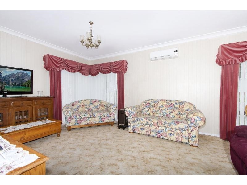 8 Nalya Close, Toronto NSW 2283