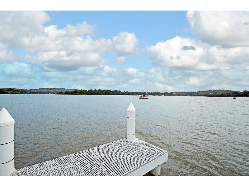 28 Edward Street, Fennell Bay NSW 2283