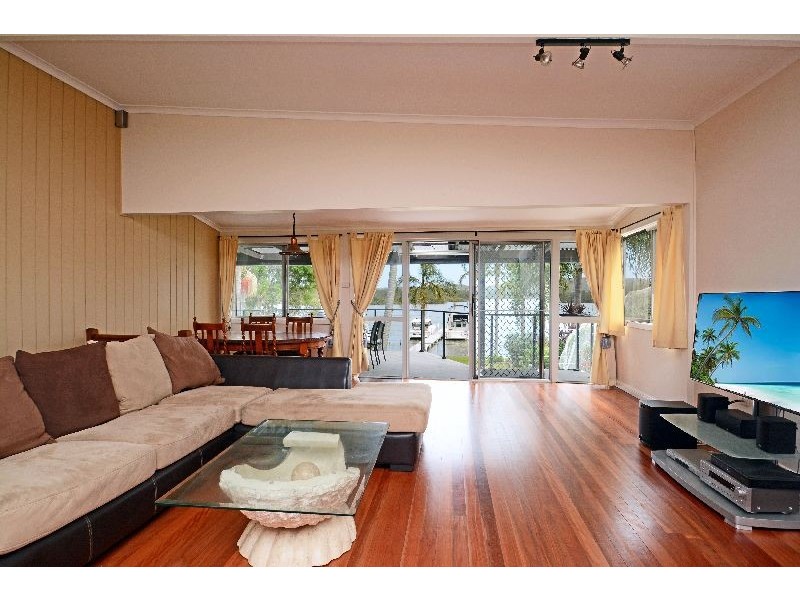 28 Edward Street, Fennell Bay NSW 2283