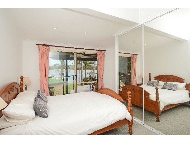 28 Edward Street, Fennell Bay NSW 2283