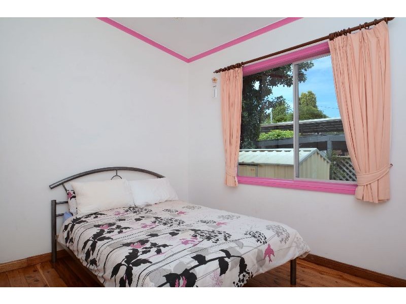 28 Edward Street, Fennell Bay NSW 2283