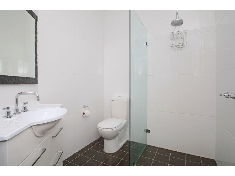 28 Edward Street, Fennell Bay NSW 2283