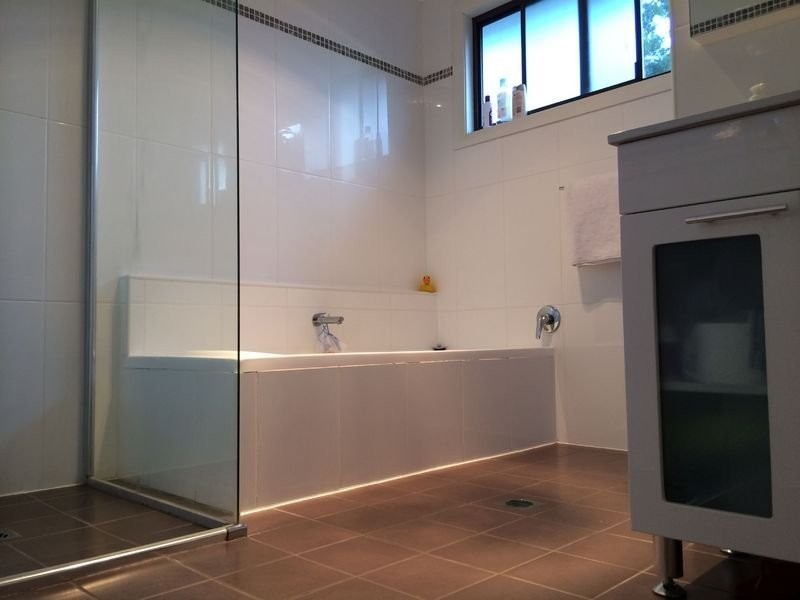 4 Fremantle Drive, Woodrising NSW 2284