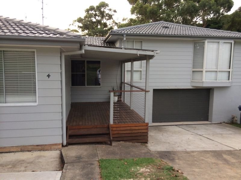 4 Fremantle Drive, Woodrising NSW 2284