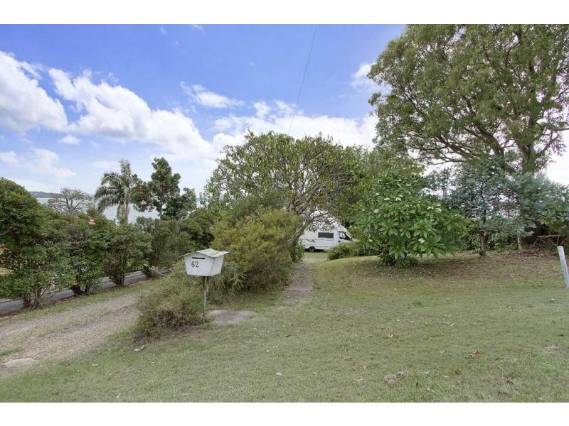 62-64 Skye Point Road, Coal Point NSW 2283