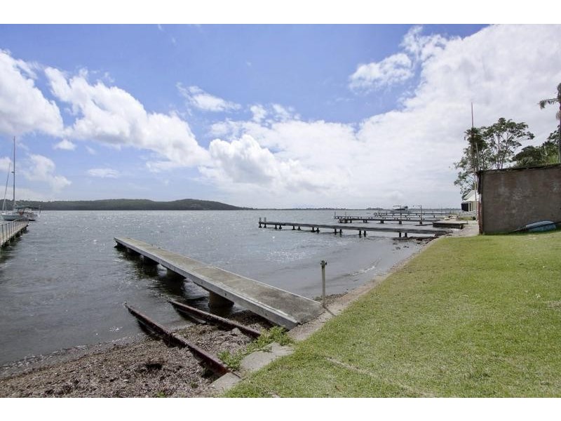 62-64 Skye Point Road, Coal Point NSW 2283