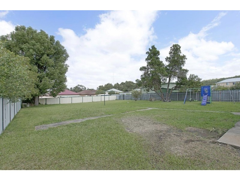 4 Cumberland Street, Teralba NSW 2284