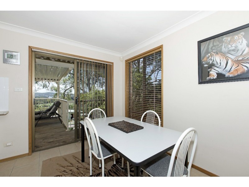 6 Jindalee Street, Toronto NSW 2283