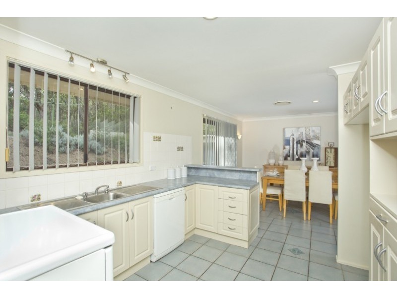 160 Coal Point Road, Coal Point NSW 2283