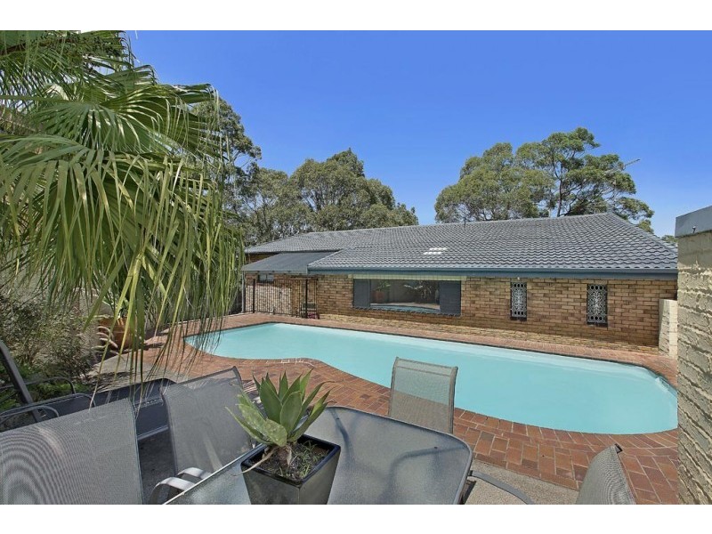 22 Lake Macquarie Close, Fennell Bay NSW 2283