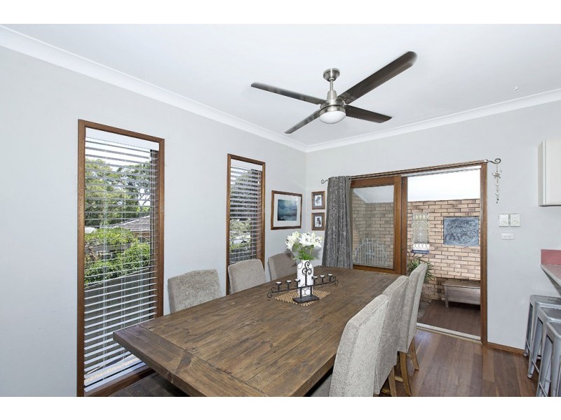 22 Lake Macquarie Close, Fennell Bay NSW 2283