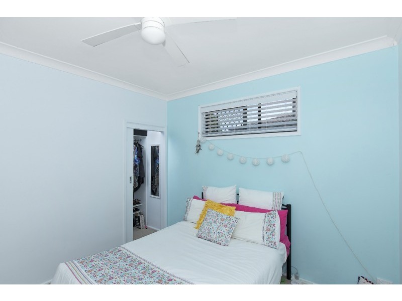 22 Lake Macquarie Close, Fennell Bay NSW 2283