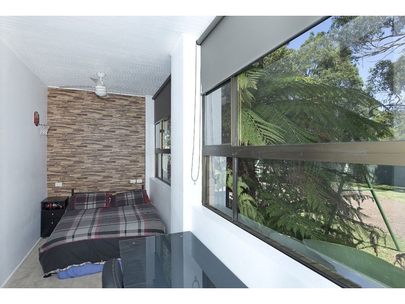 22 Lake Macquarie Close, Fennell Bay NSW 2283