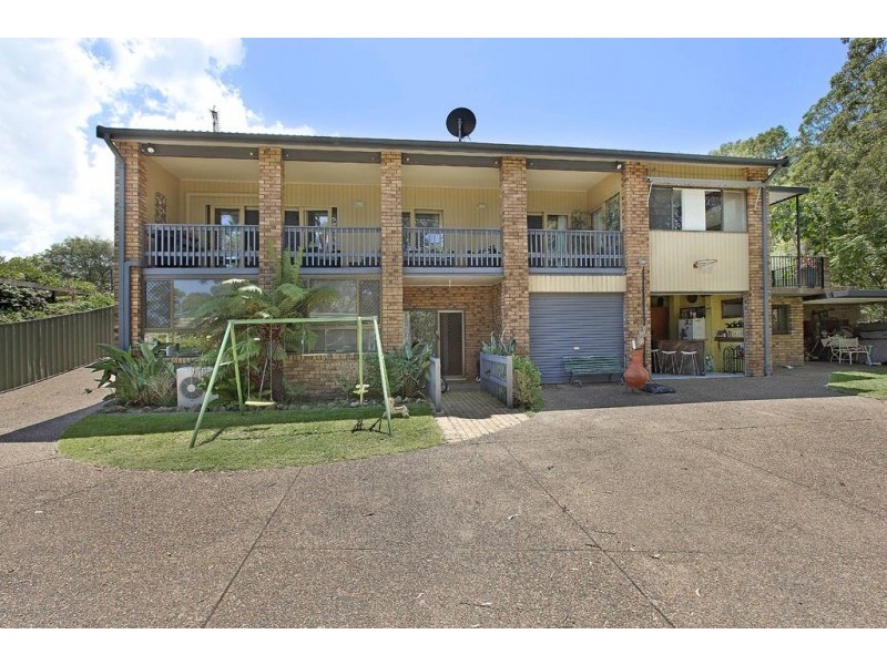 22 Lake Macquarie Close, Fennell Bay NSW 2283