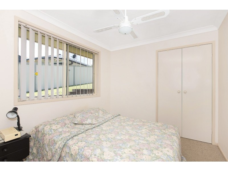 3 Azzura Close, Woodrising NSW 2284